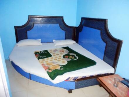 New Saraswati Lodge, Katra 4